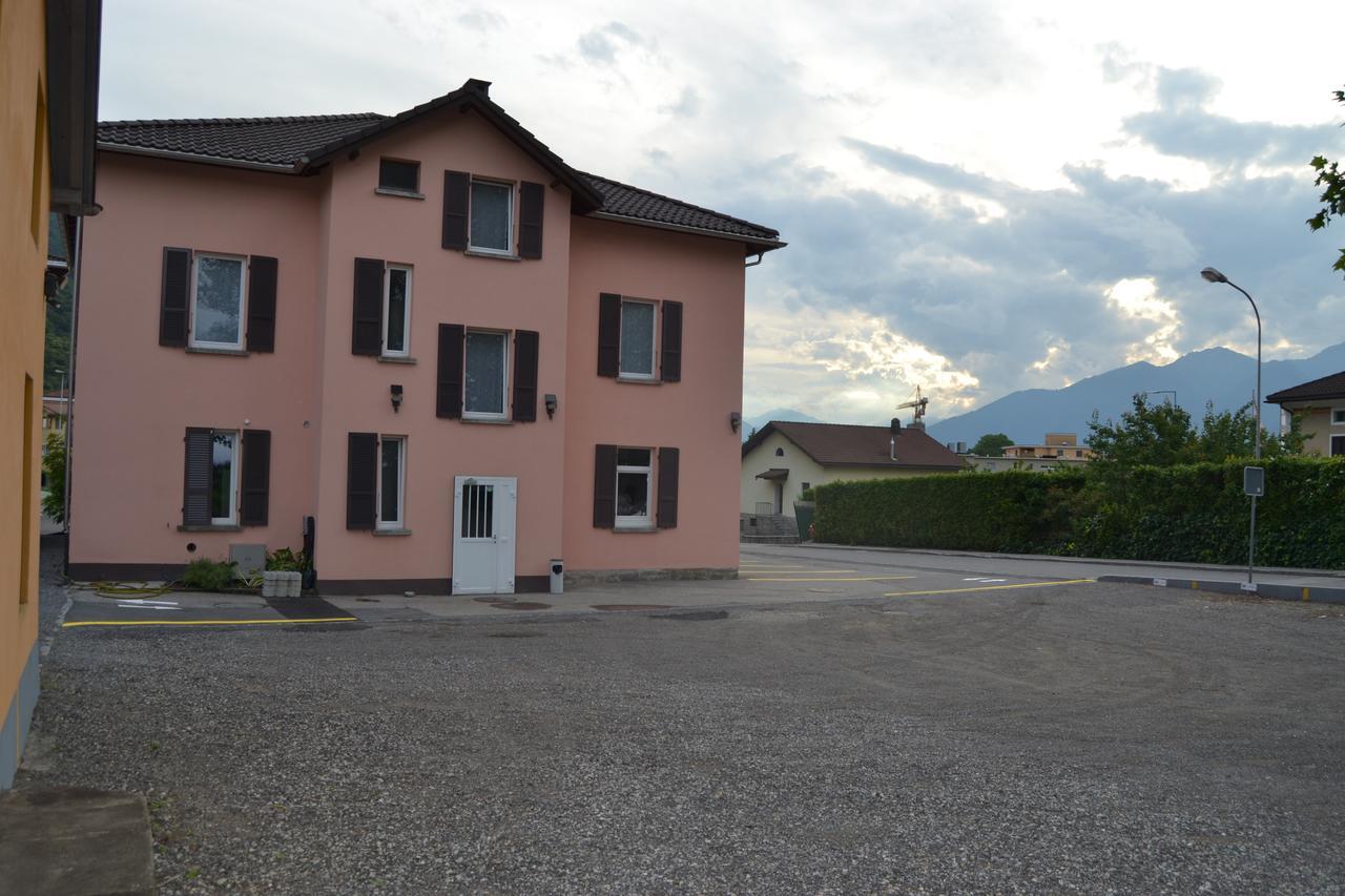 Osteria Centrale Cadenazzo Exteriér fotografie